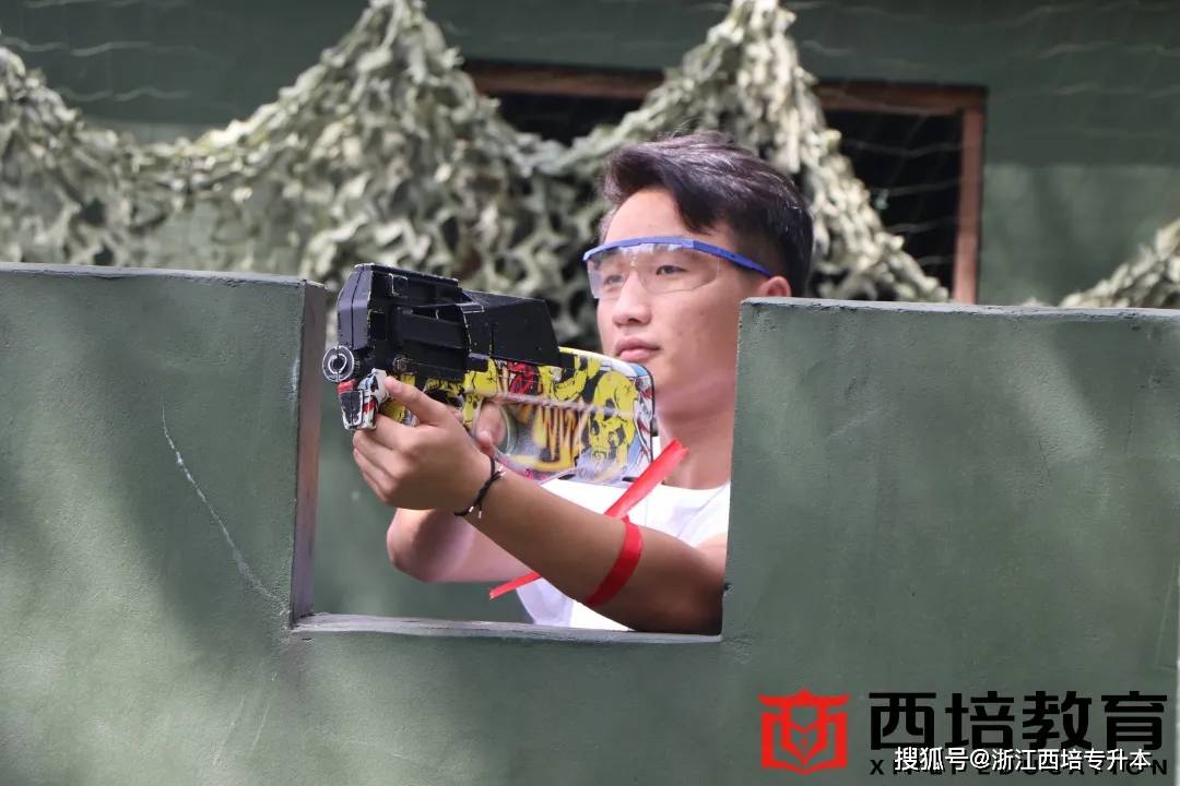 奥运冠军射击,从子弹出膛到心理博弈,这场静力战比想象中有趣得多 奥运冠军射击,从子弹出膛到心理博弈,这场静力战比想象中有趣得多